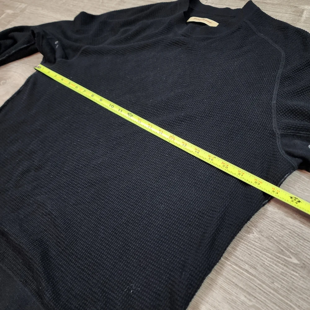 TOMMY BAHAMA Cashmere Cotton Black Waffle Knit Thermal Pullover Top Men's Medium